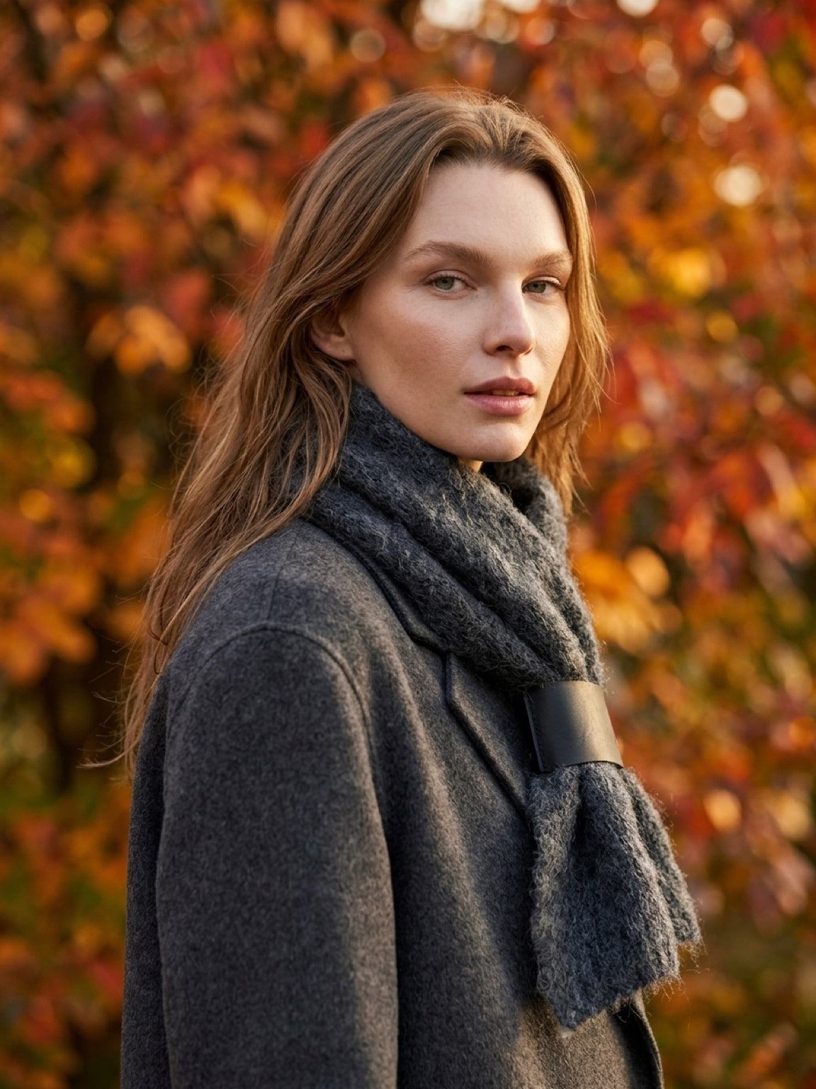 Schal, unisex mit Lederschlaufe
