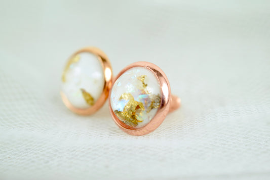 Ohrstecker Kupfer Weiß Cabochon echtes Blattgold 10mm