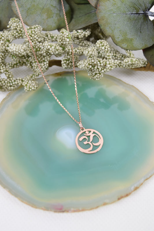 Kette Silber rosévergoldet, OM, Buddhismus, Glückssymbol, Mantra, Yoga