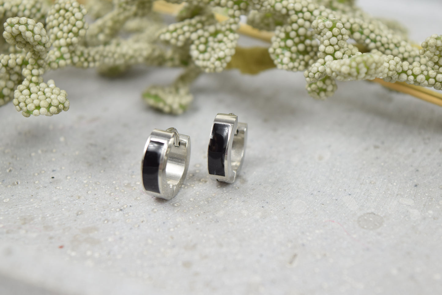 Klapp Creolen Silber / Black Emily